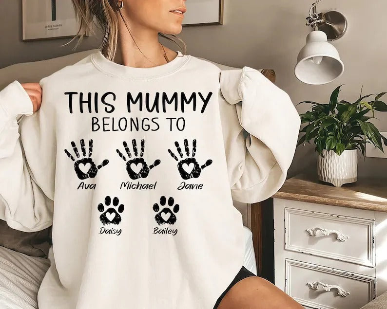 This Mummy Belongs To Custom Shirt, Custom Mama Sweatshirt, Mothers Day Shirt, Personalised Gift For Mom, Mothers Day Gift, Presents For Mum