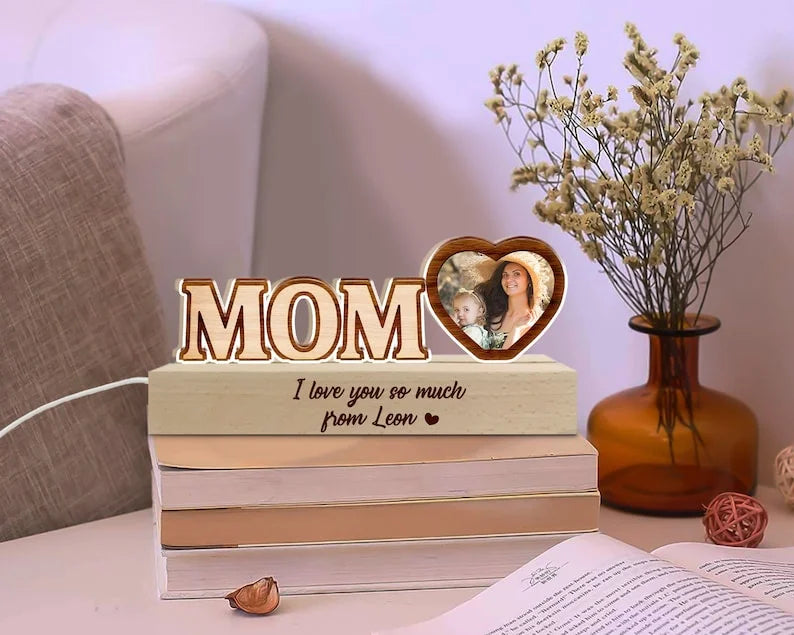 Custom Mom Acrylic Night Light, Mother’s Day Gift, Mom Birthday Gift, Gift from Daughter (Customized free)