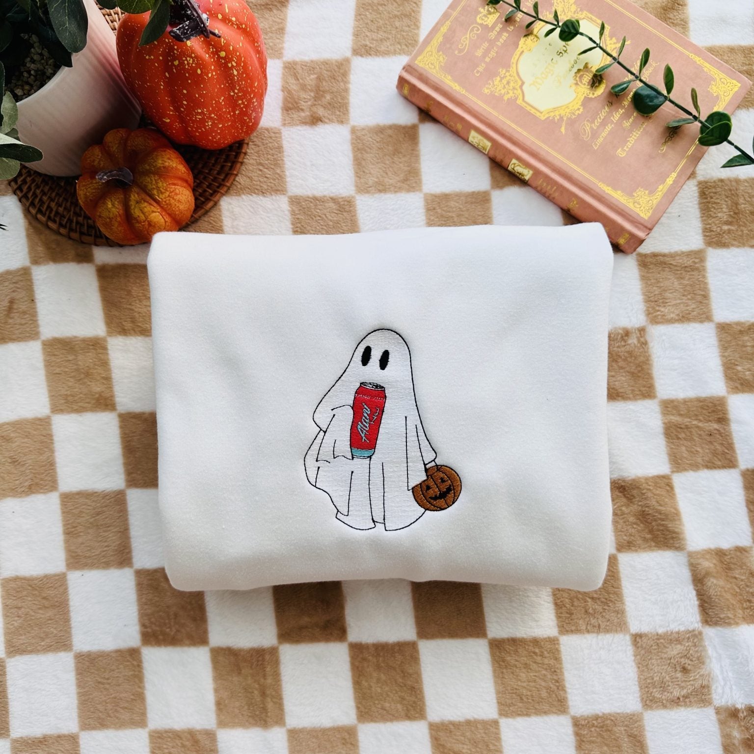 🎃 Custom Ghost Drinking Embroidered Sweatshirt 👻