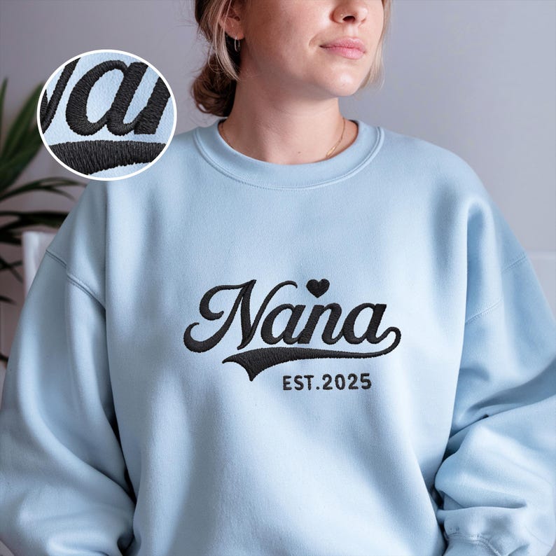 Custom Embroidery Retro Heart With Est Year Mama Sweatshirt