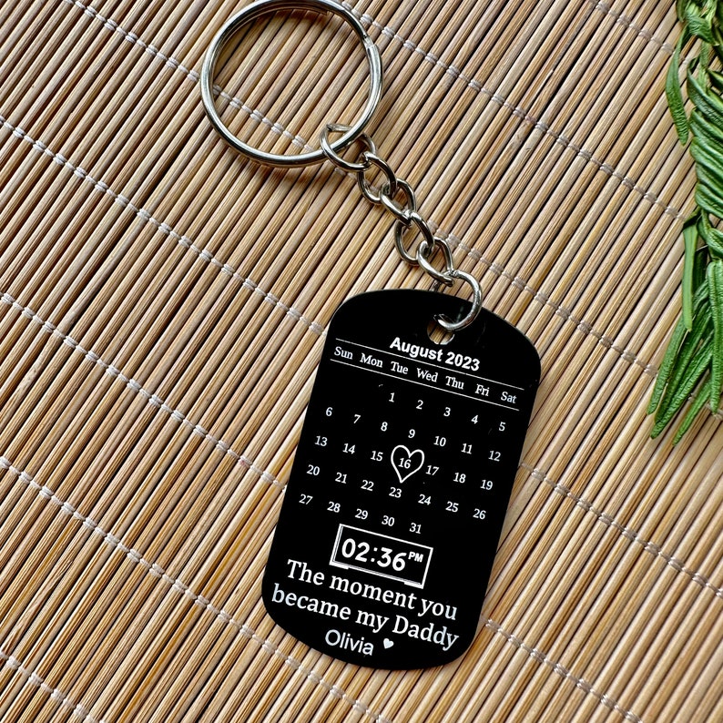 Custom Photo Key chain for Dad,Personalized Engraved Calendar Date Picture Key ring