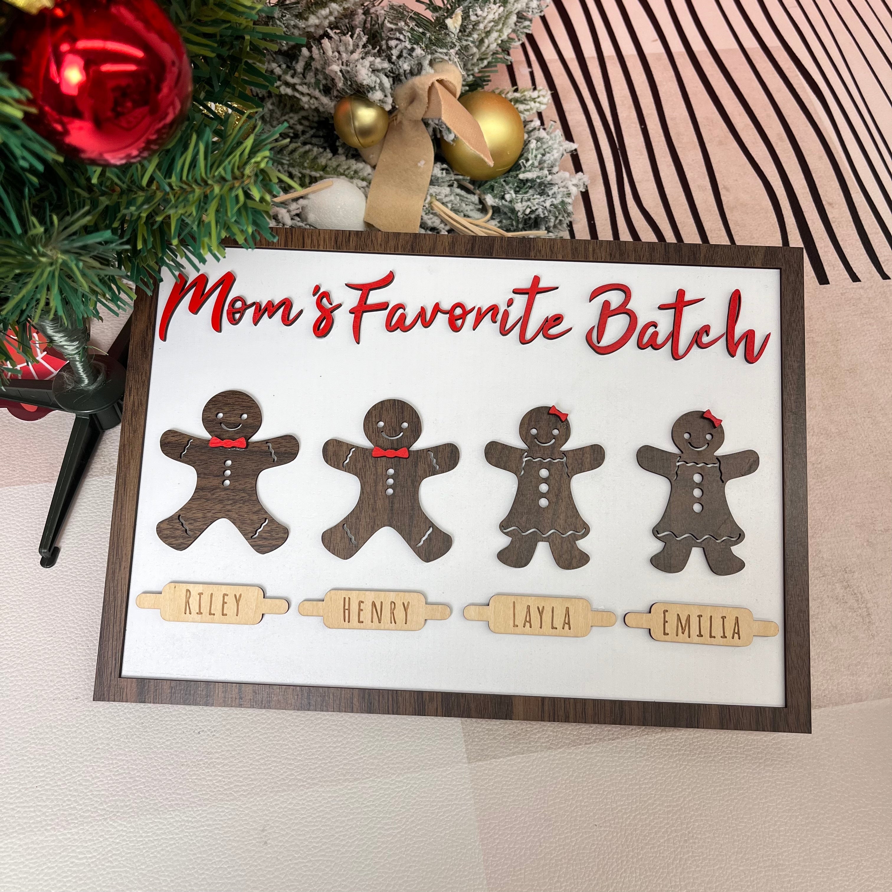 Custom Gingerbread Man Family Name Wooden Frame