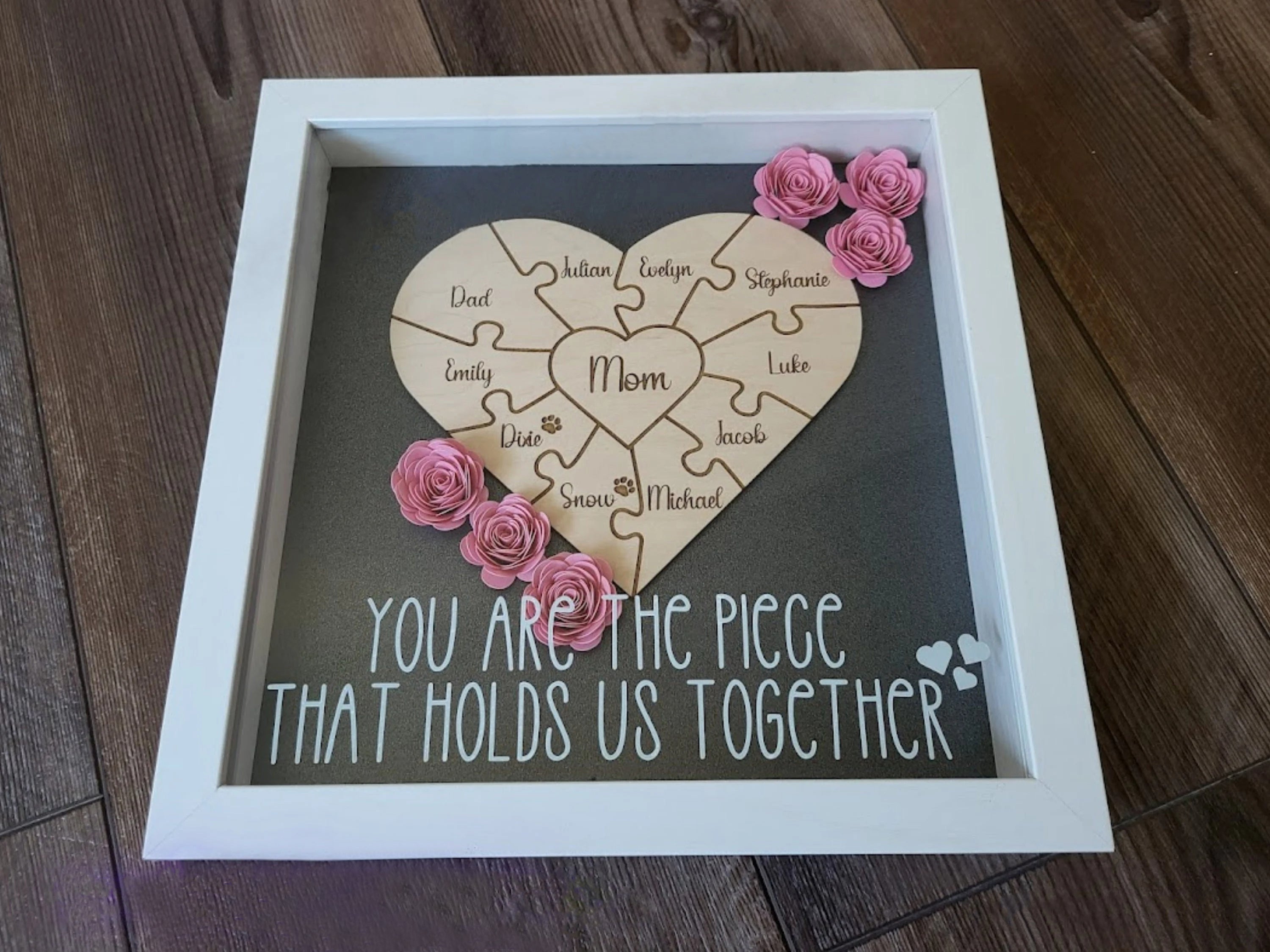 Mother's Day Gift, Personalized Mom Flower Shadow Box, Puzzle Piece Mom Sign, Gift Wrapped (Customized free)