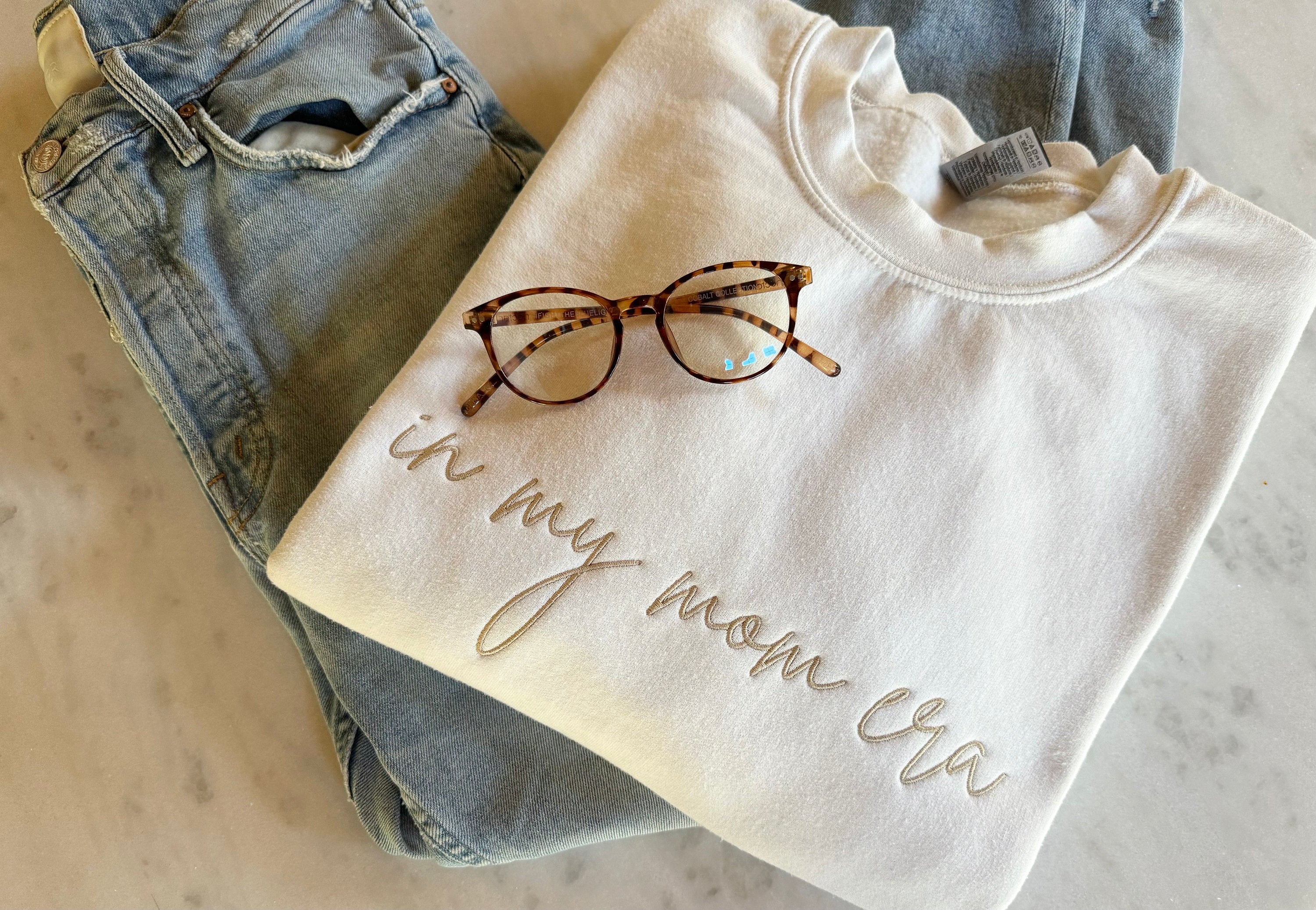 IN MY MOM ERA Embroidery/Printing Sweatshirt - Perfect Gift For Mom