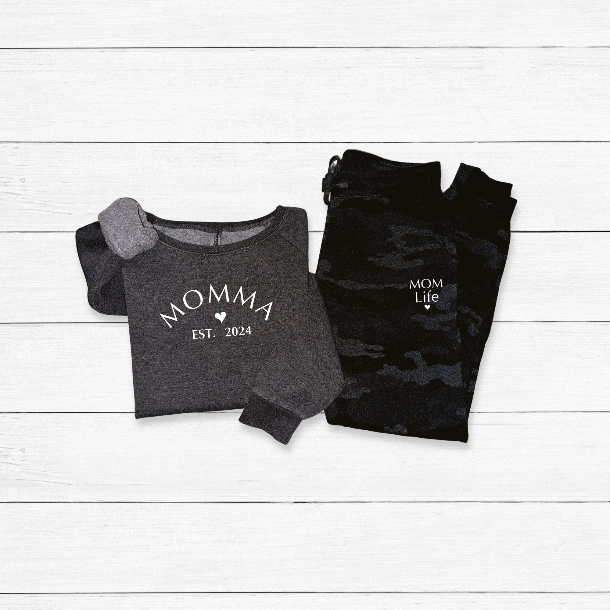 Custom Mom Sweatshirt Set, Mama Sweatpants, Outfit for Mom, Mother's day gift, new mama gift (Customized free)