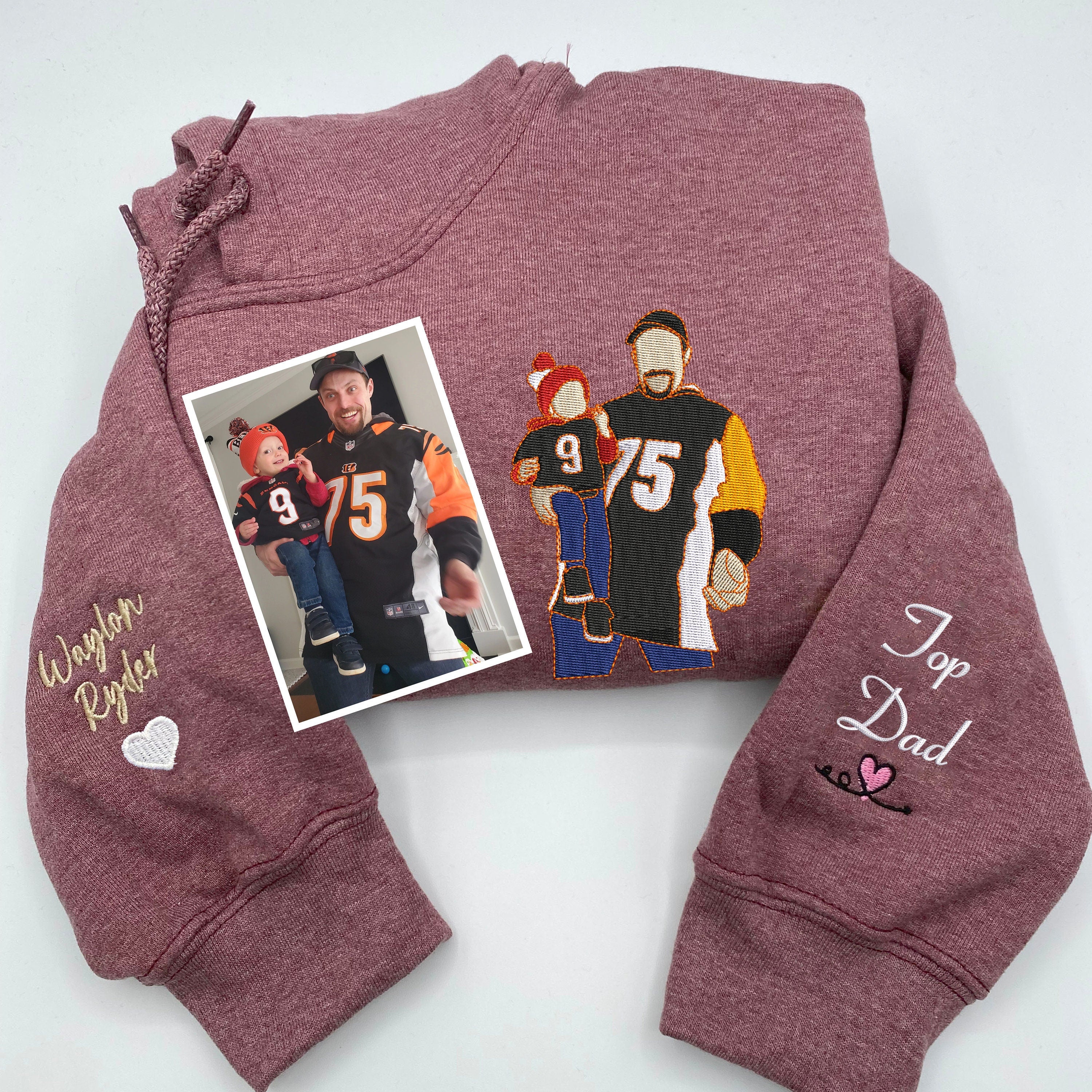 Custom Full Color Embroidered Sweatshirt Portrait Couple/Dad/Mom - Family Gift