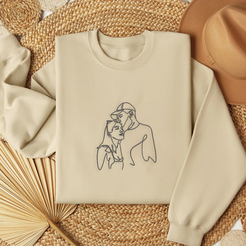 Custom One Line Couple Portrait Embroidery Outline Sweatshirt/Hoodie