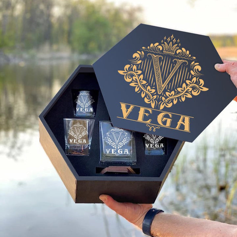 VEGA - WHISKEY SET (Wooden box + Decanter + 4 Glasses + 4 Coasters)