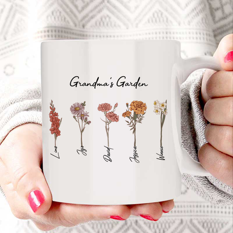 Mama's garden is her children Custom Mug