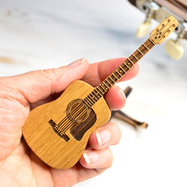 Wooden Acoustic Guitar Pick Box with Stand, Personalized Guitar Box for Pick