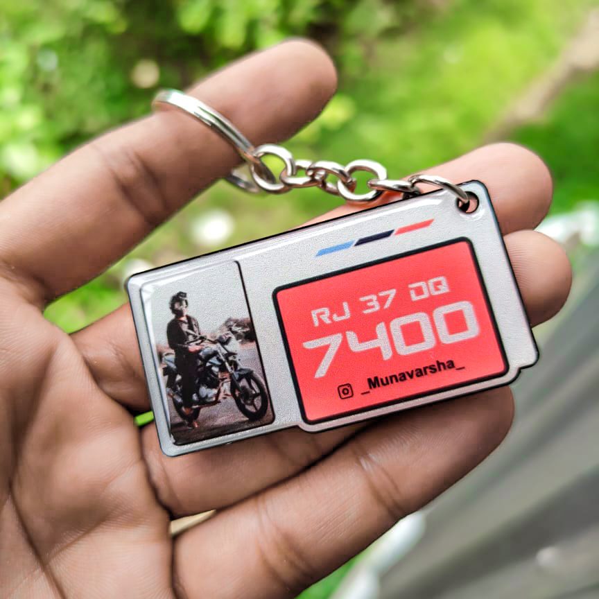 CUSTOM PHOTO STYLISH GEL NUMBER PLATE KEYCHAIN