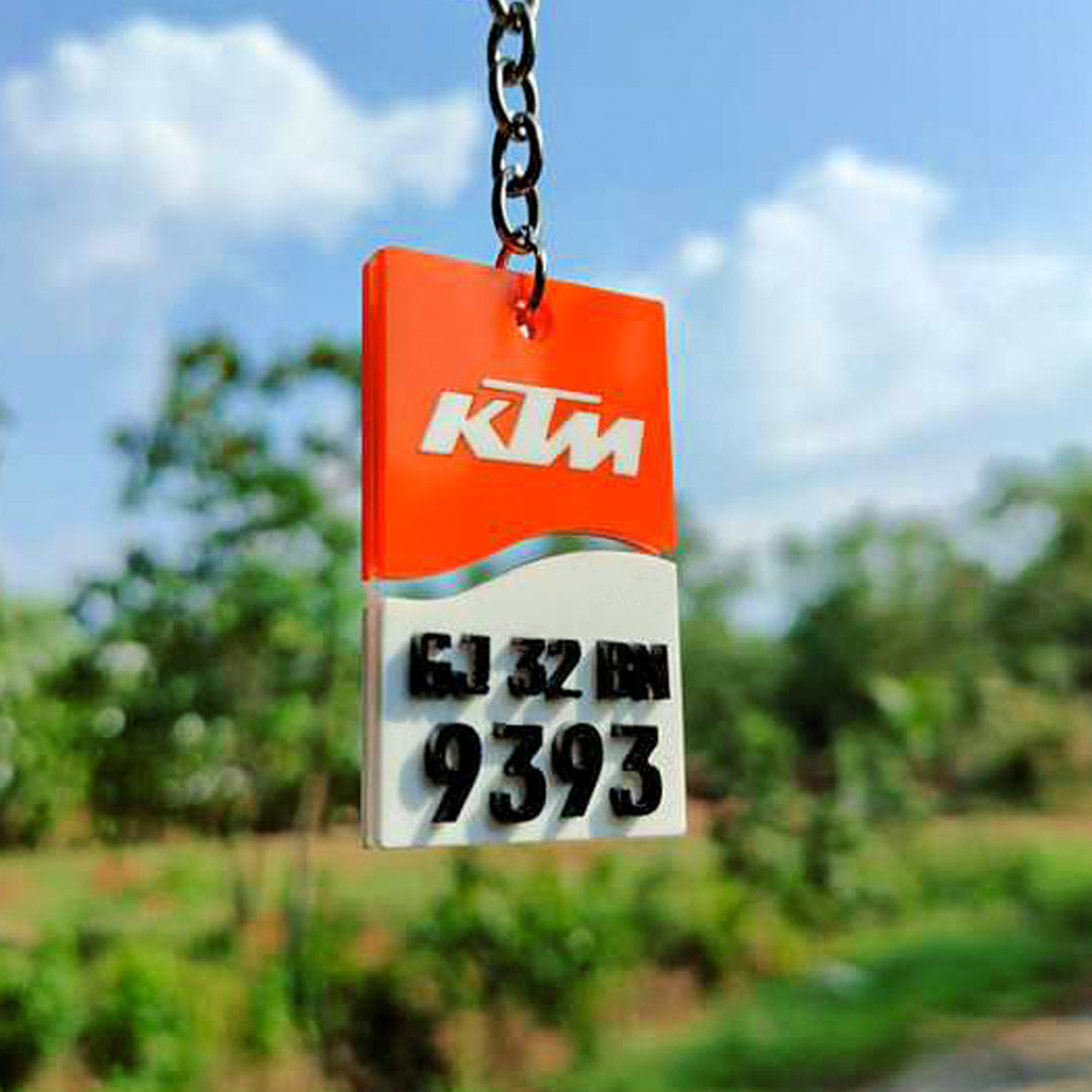 4D NUMBER PLATE KEYCHAIN WITH COLOURED LOGO