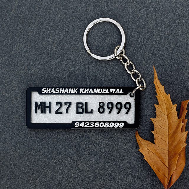 REAL 4D RECTANGULAR NUMBER/NAME PLATE KEYCHAIN