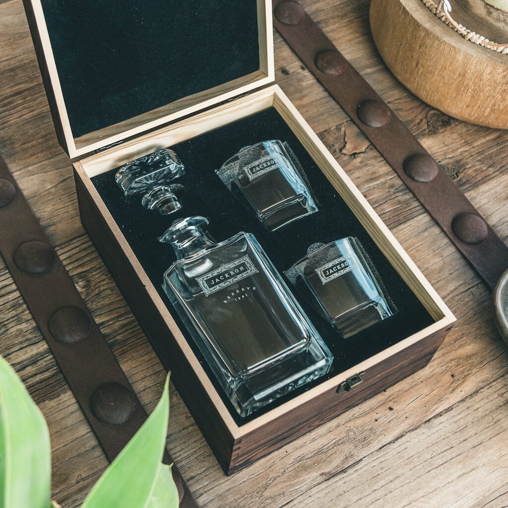 Custom Design - Decanter Gift Set