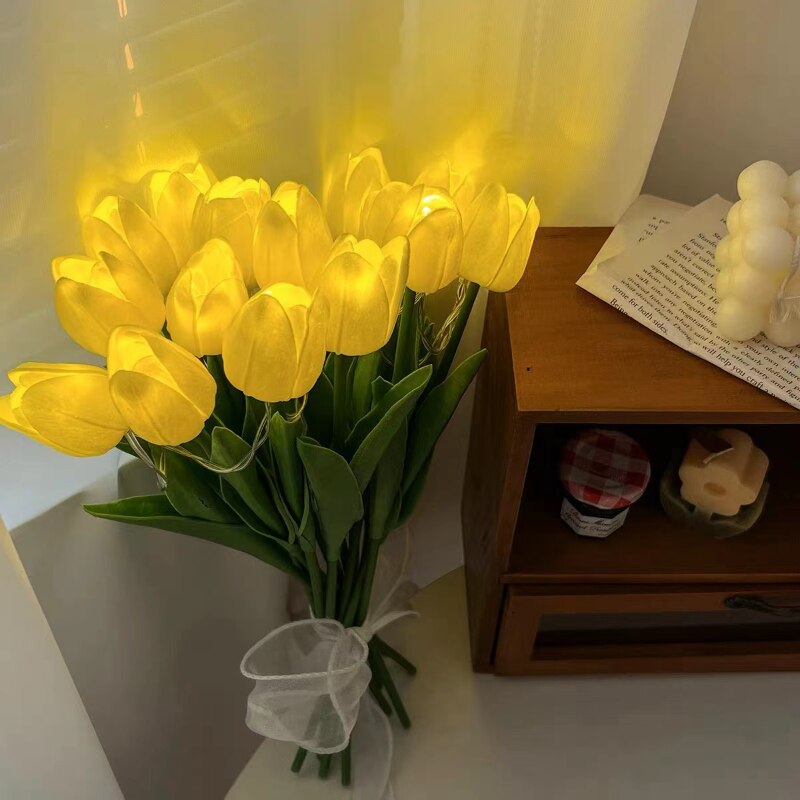 Tulip Bouquet Lamp