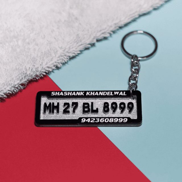 REAL 4D RECTANGULAR NUMBER/NAME PLATE KEYCHAIN