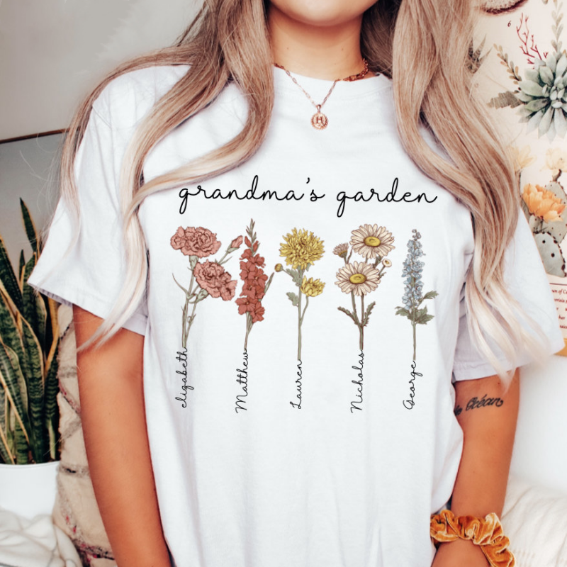 Mom's Garden Is Her Children Customized Hoodie/Crewneck