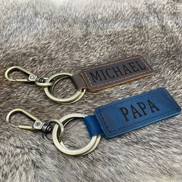 Personalized Fathers Dad Keychain