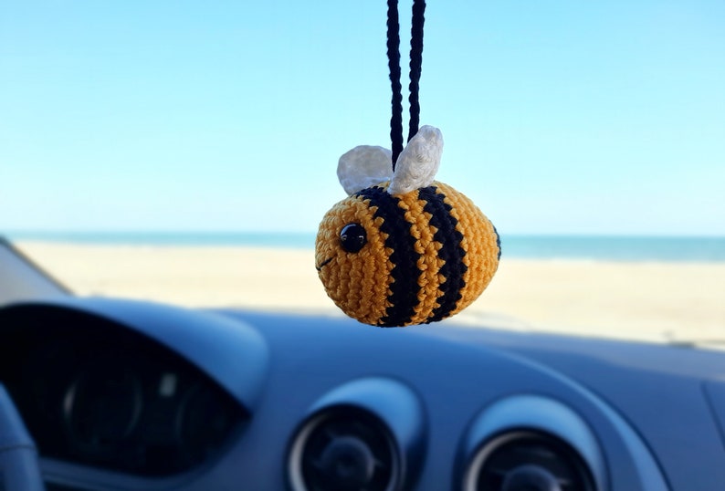 BUMBLEBEE Car Accessories For Women, Car Decor, Car Charm, Rear View Mirror, Car Hanging  Accessory, Spring Decor, Car Ornament