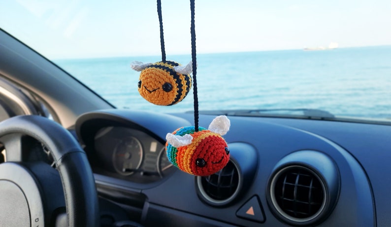 BUMBLEBEE Car Accessories For Women, Car Decor, Car Charm, Rear View Mirror, Car Hanging  Accessory, Spring Decor, Car Ornament