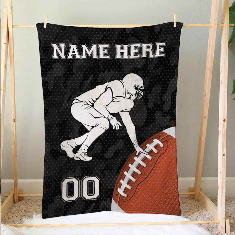 Personalized Football Blanket, Football Player Soft Cozy Sherpa Fleece Throw Blankets, Custom Football Gift for Dad, Husband, Boyfriend, Son