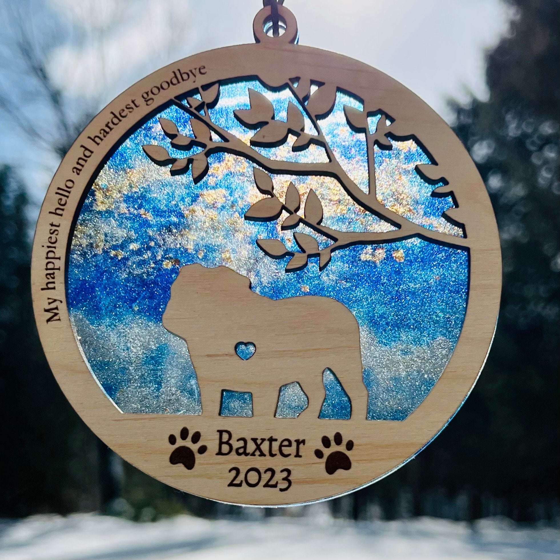 Dog Memorial Suncatcher, Personalized with dog breed, name and date, Available in all breeds