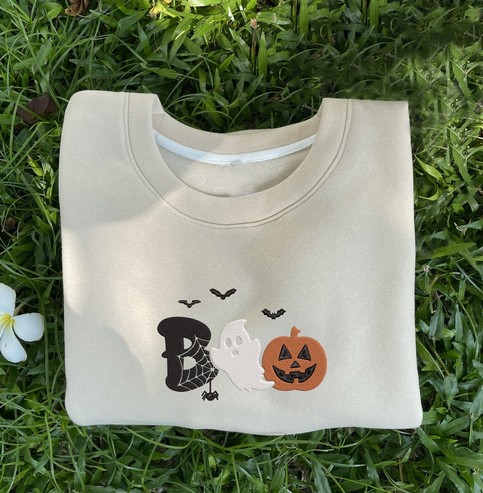 🎃Boo Halloween Embroidered Sweatshirt