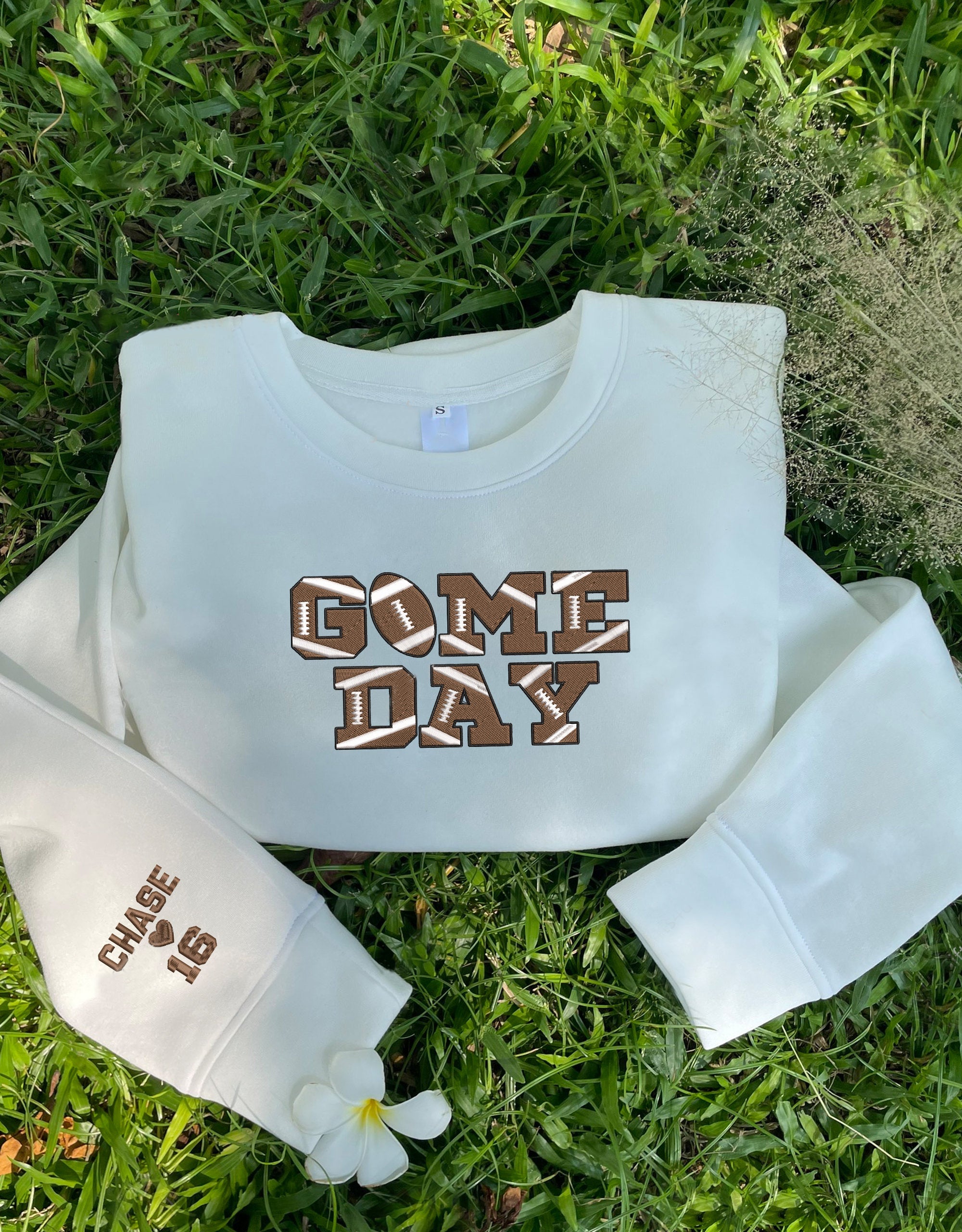 Customized Football Embroidered Sports Sweatshirt