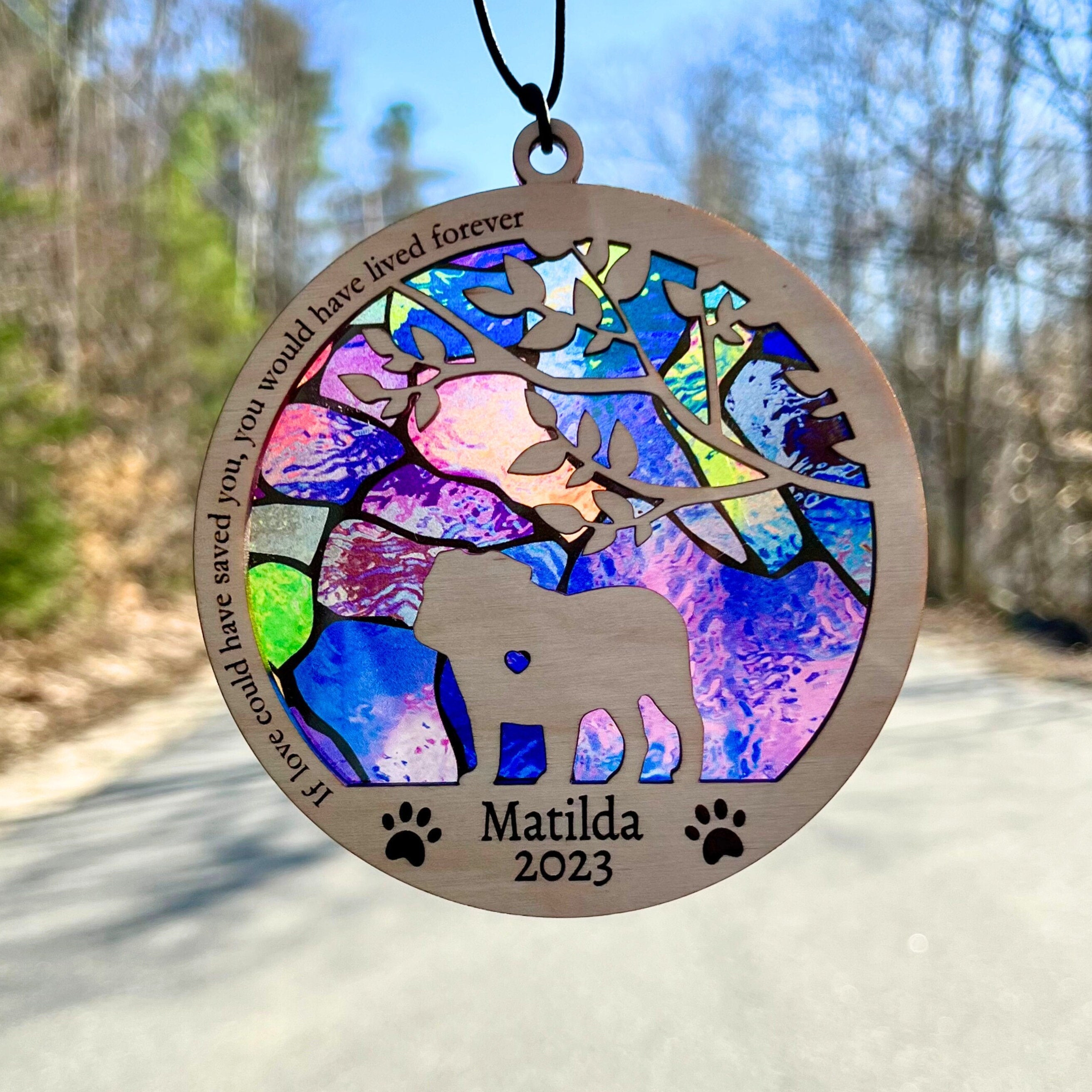 Dog Memorial Suncatcher, Personalized with dog breed, name and date, Available in all breeds